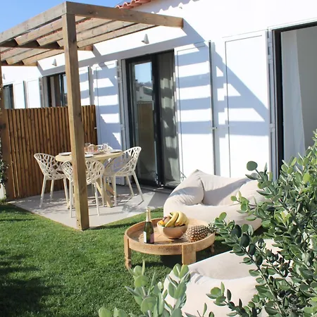 Holiday home Casa Arrifana
