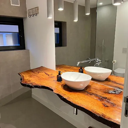 Casa Arrifana كاراباتيرا